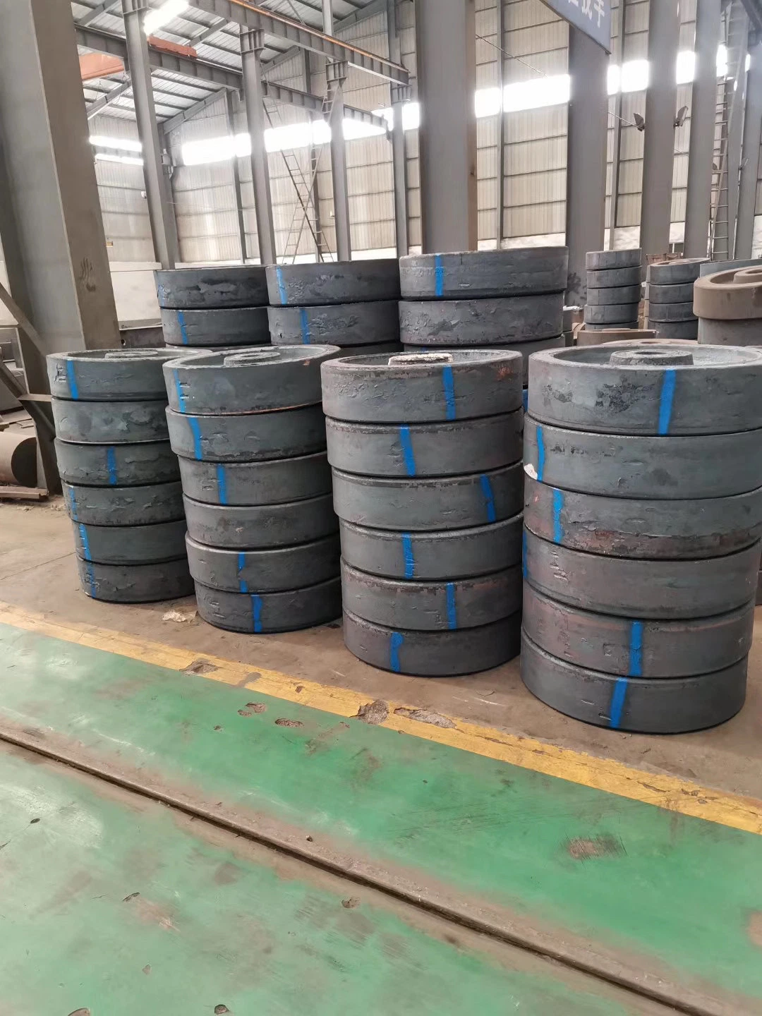 Crane Rail Wheel Industrial Trolley Single Double Overhead Crane Wheel and Gantry Crane Wheel