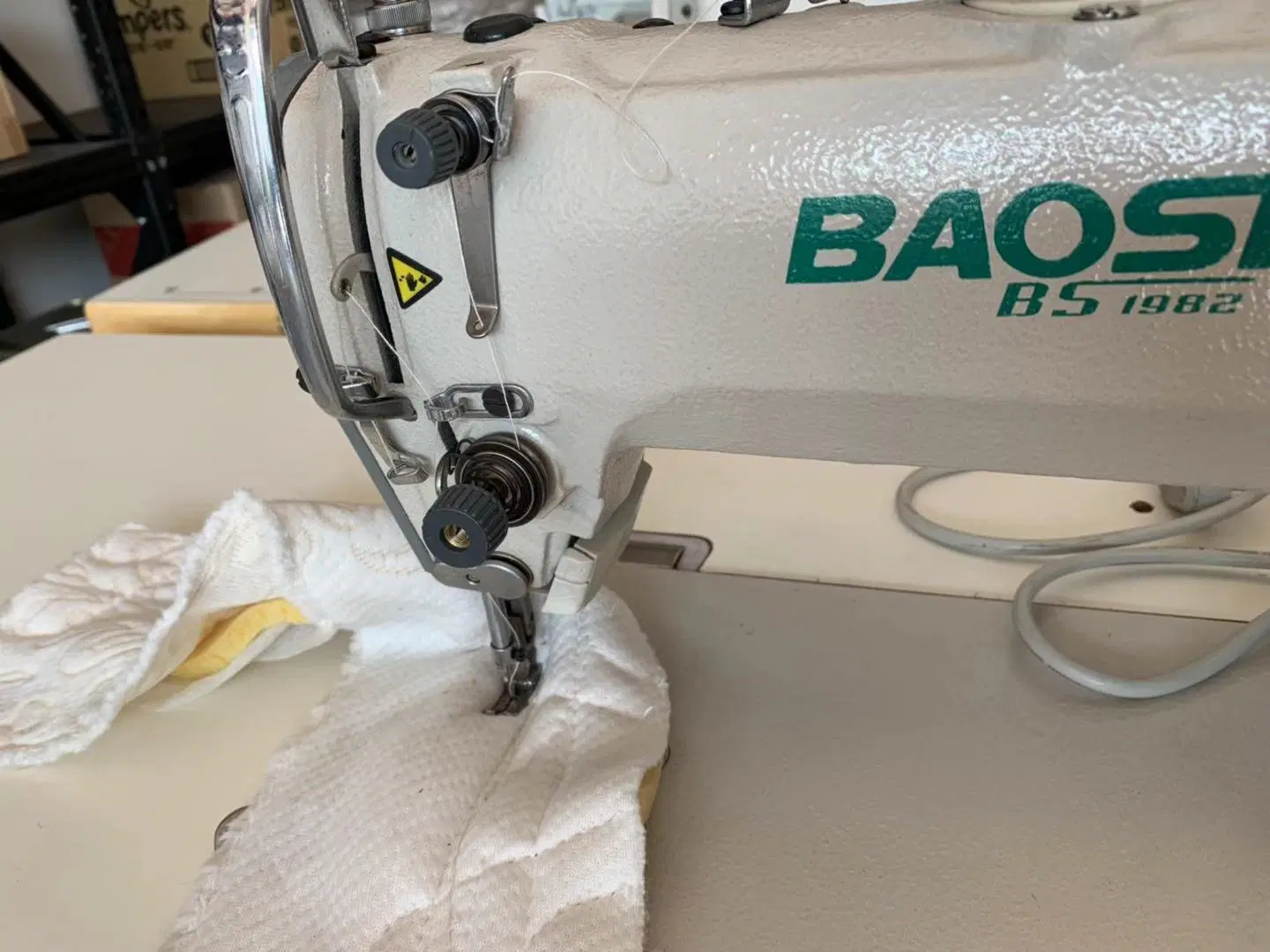 Computer Sewing Cloth Machine Flat Sewing Machine