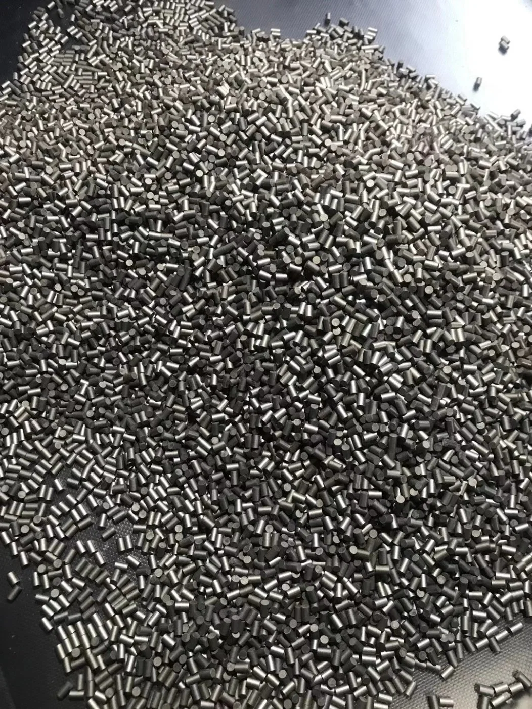 Without Oil Bulk Density 1.65g/cm3 Graphite Lubricant