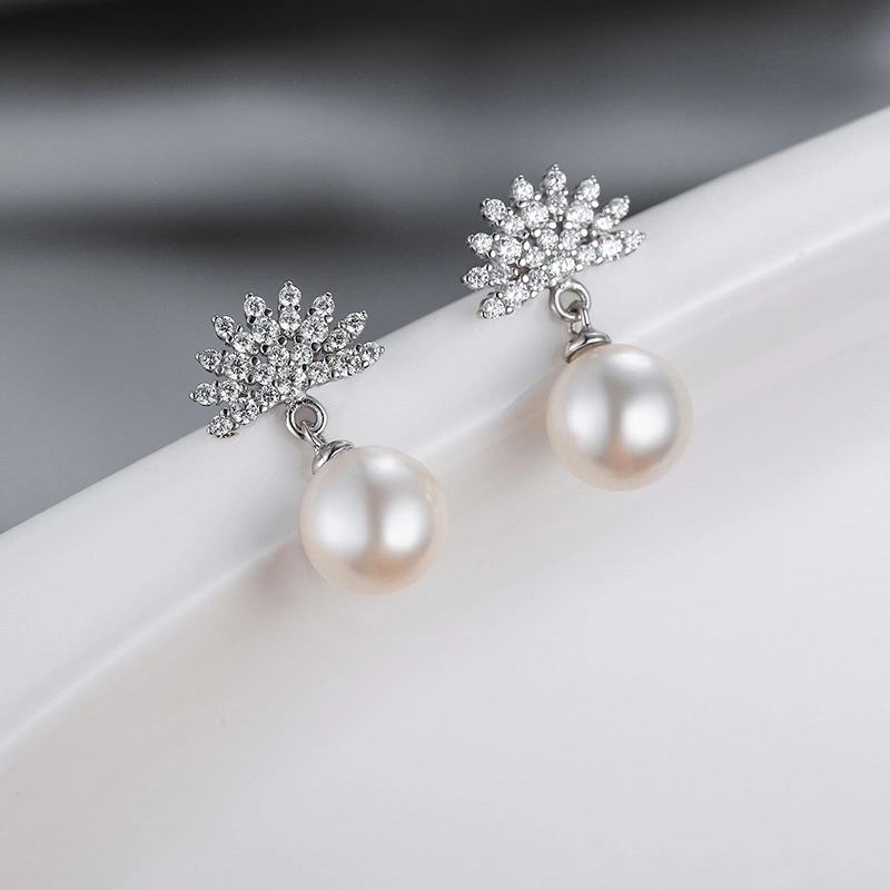 925 Sterling Silver Pearl Earrings d'eau douce de fleur de la Couronne