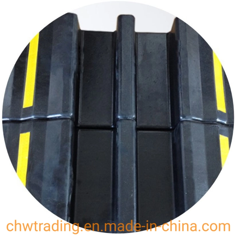 China Manufacture Big Size Channel Rubber Cable Protector Firefighting Speed Hump Fire Horse Speed Hump Fire Control Pipe Protector