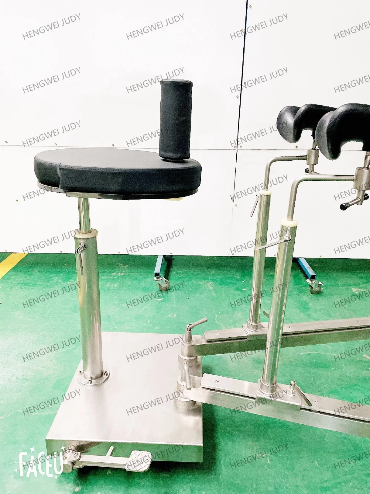 Medical Orthopedic Traction Frame Hip Arthroscopy Lower Limb Traction Orthopedic Surgery Equipment