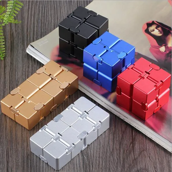 Adult Fun Magic Cube Stress and Anxiety Relief Mini Hand Toys Infinite Fidget Cube