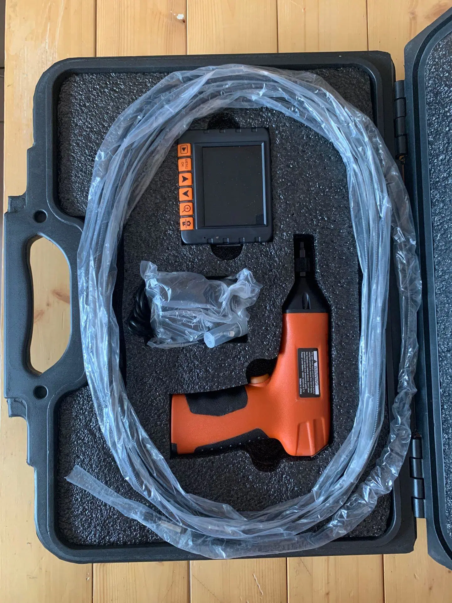 Wireless Handheld Casting Borescope Inspection Camera with 3.5 Inch Display, 1mt Testing Cable, Semi-Rigid Testing Cable, Waterproof IP67