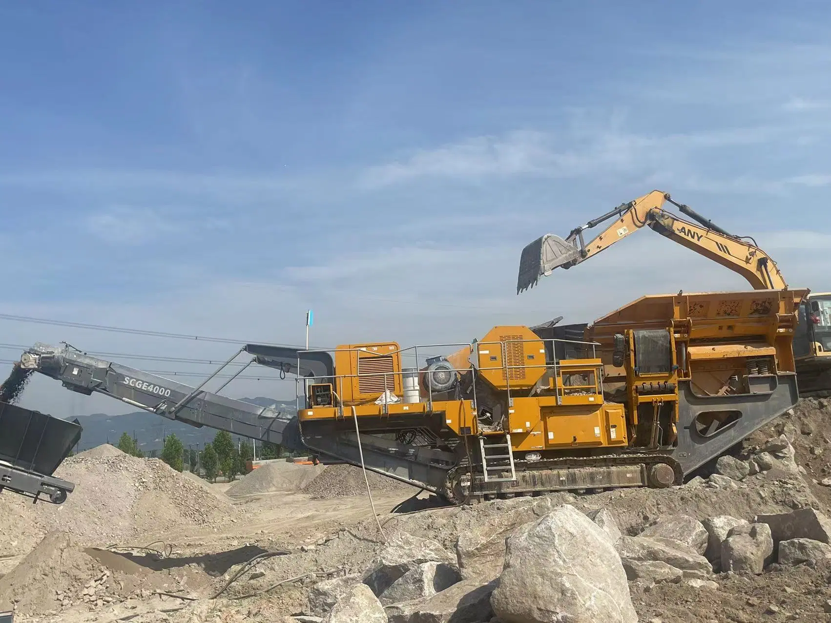 Whole Production Line Solution Stone Rock Mining Mineral Quarry Asphalt Granite Cobble Iron Limestone Coal Ore Gold Mine Jaw Cone Mobile Crushing Plant