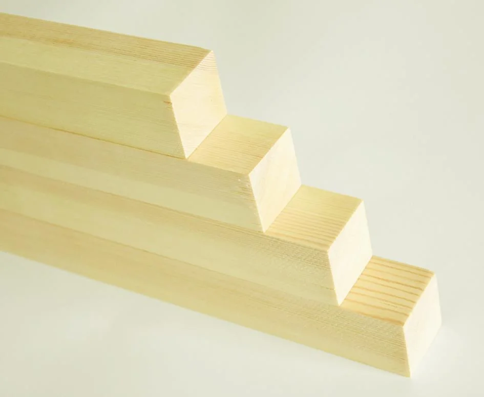 Madeira para Venda Pine Solid Wood Plank Building Wood Plank Material de mobiliário em pinho Strip