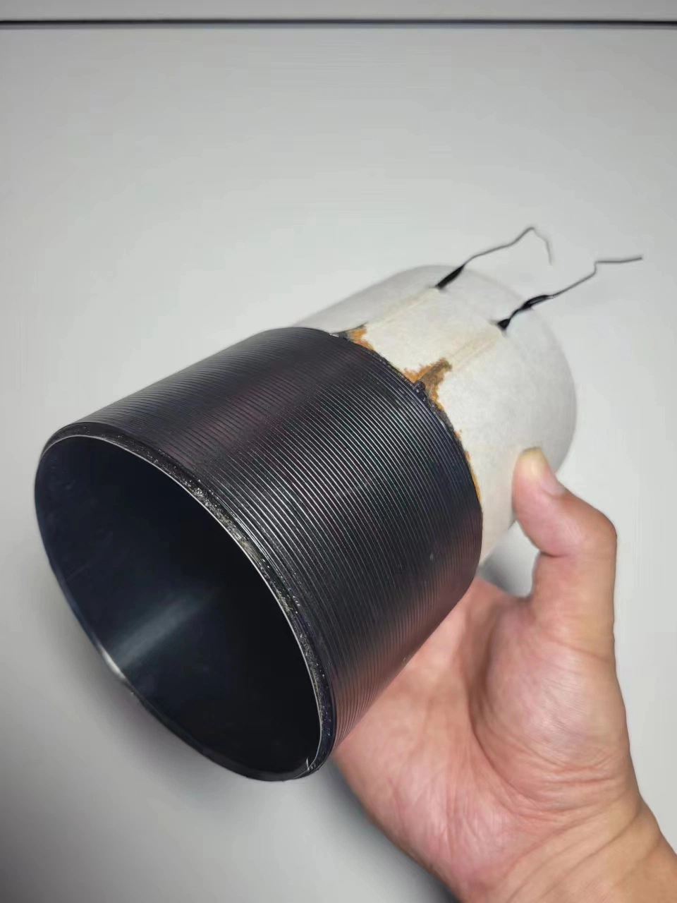 Auto Subwoofer Voice Coil mit schwarzer Kleber Beschichtung Flachdraht Wicklung