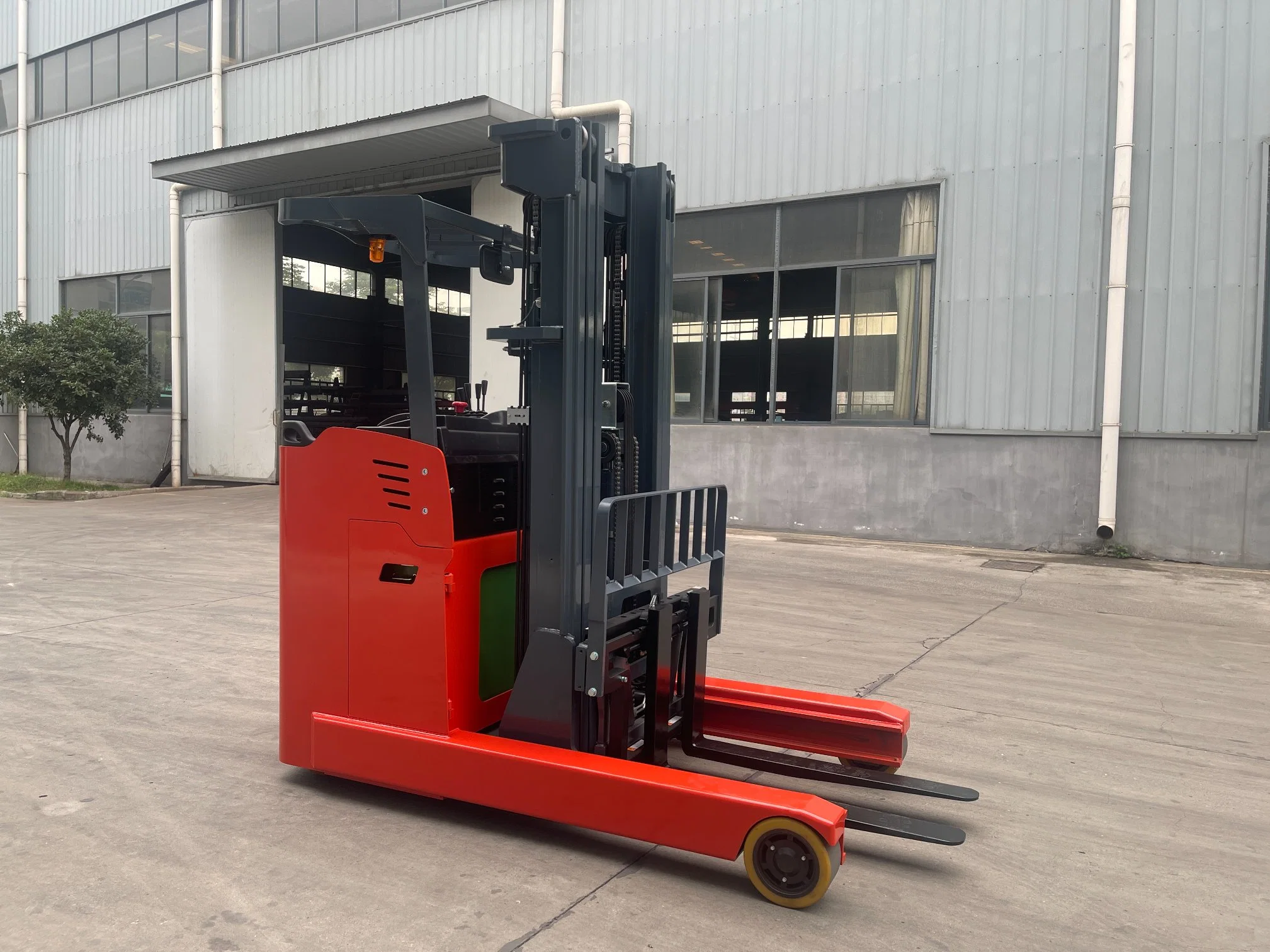 China Brand 1.2ton 1.5ton 2ton Stand up Type Electric Reach Truck Forklift