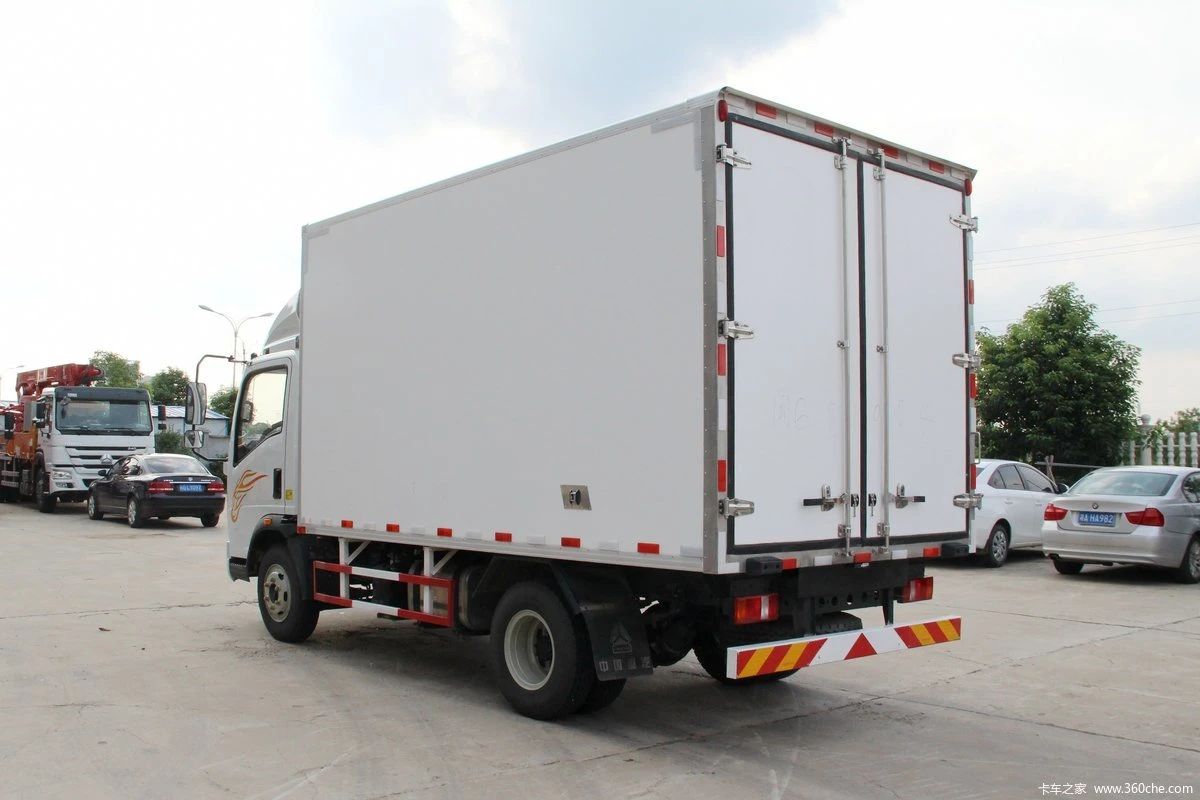 China Nacional de camiones de servicio pesado Haoman H3 4 * 2 116 HP Camioneta refrigerada de 4,1 metros de una fila para alimentos congelados