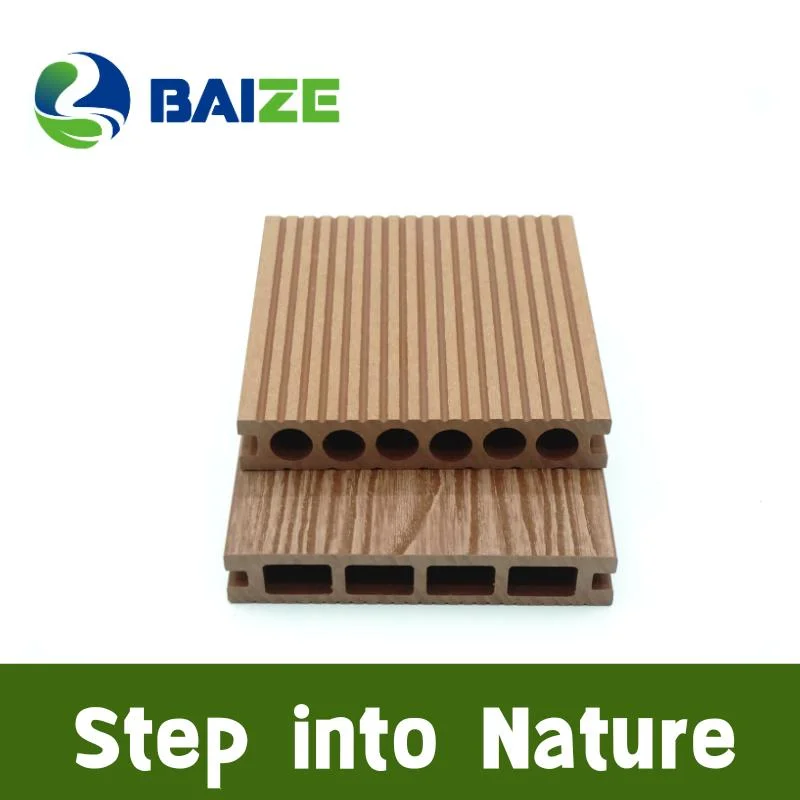 Ménage en matière plastique composite bois extérieur WPC un revêtement de sol solide