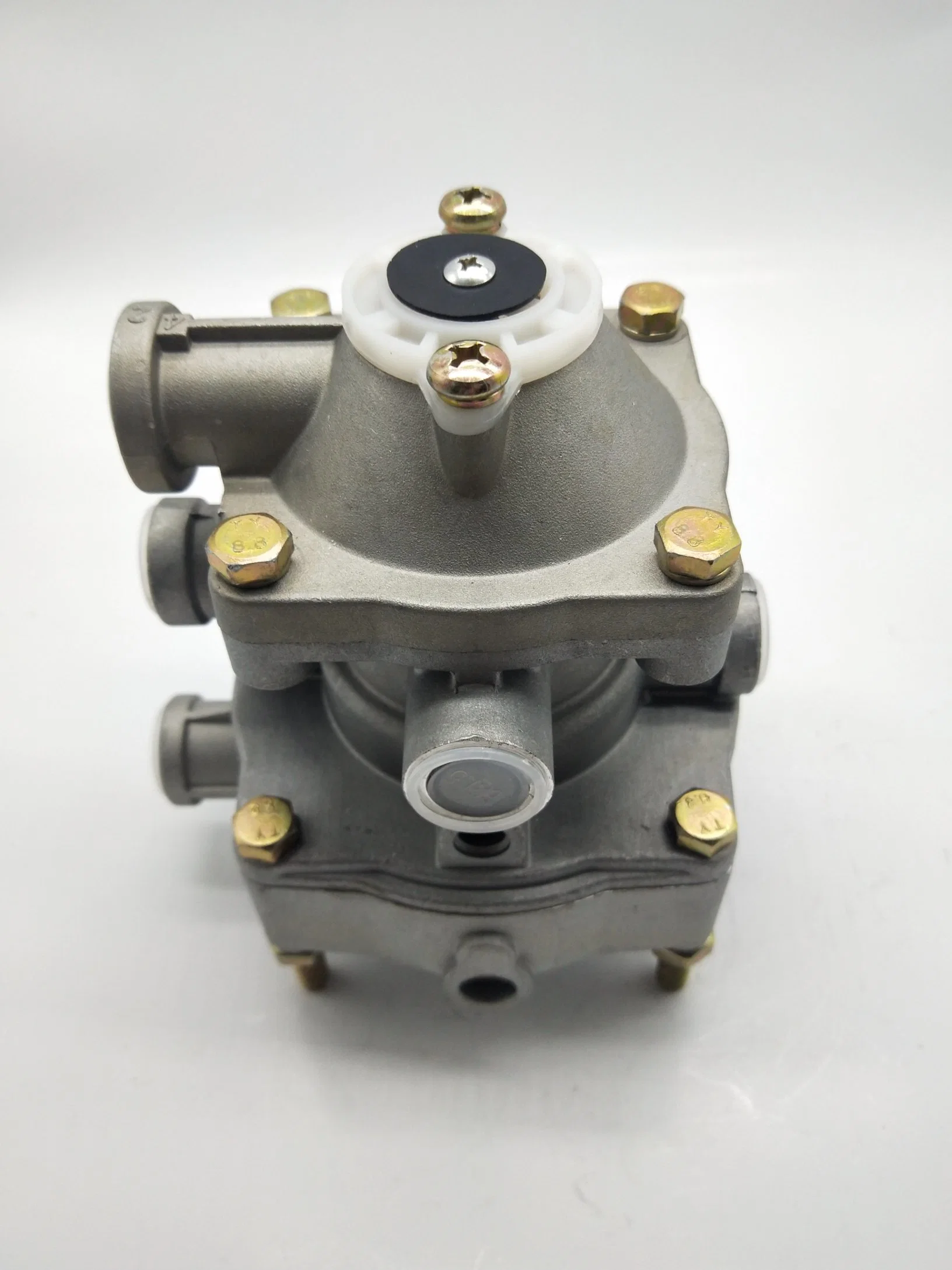Truck Brake Air Control Valve Trailer for Factory Wholesale/Supplier 9730024020