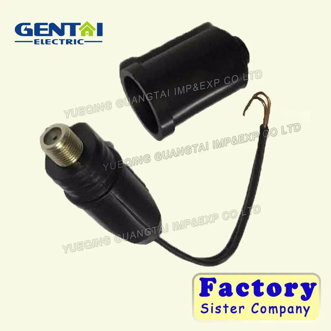 Conector de TV UHF/VHF/FM Transformador de adaptación de salida de 75 ohmios de entrada de 300 ohmios