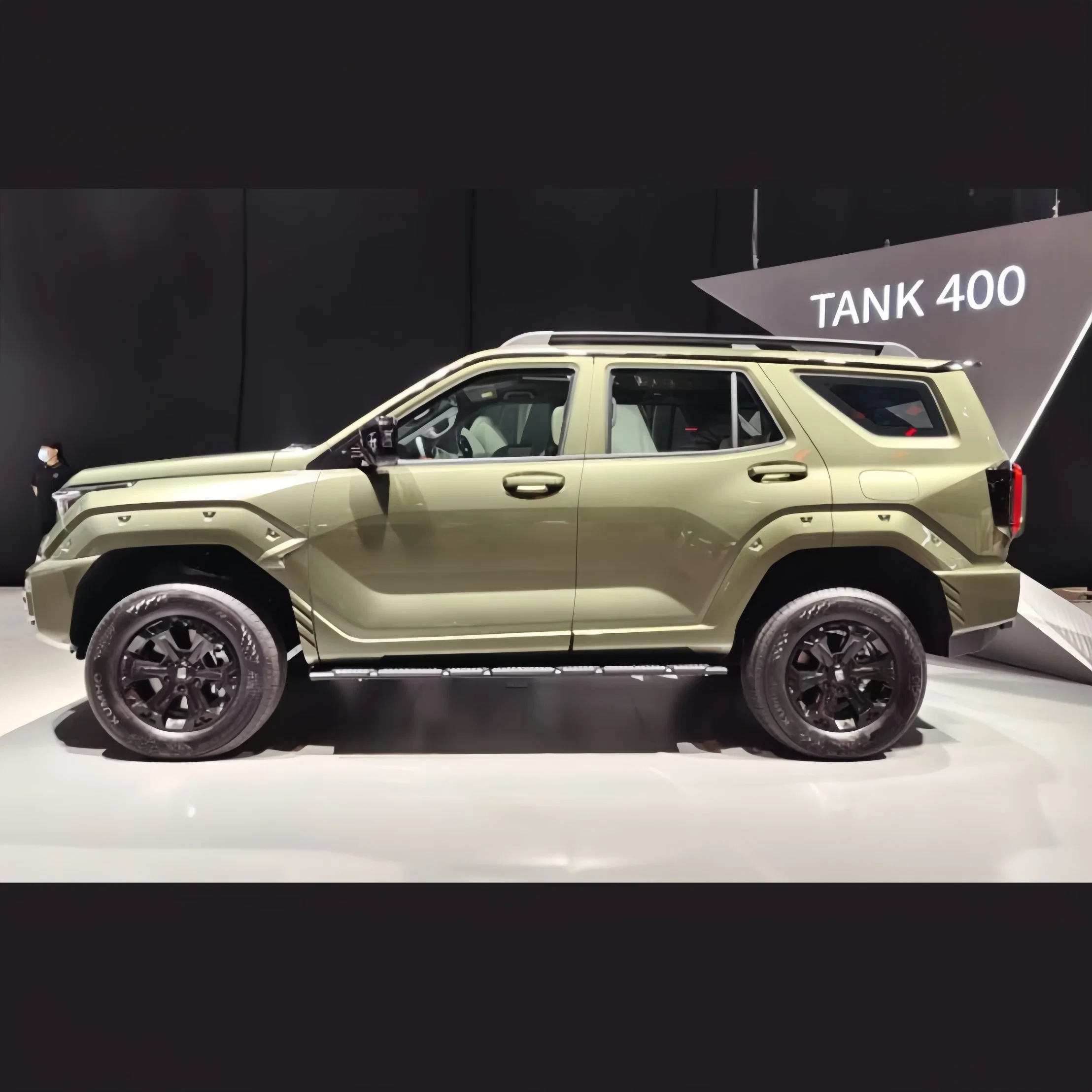 Great Wall Tank 400 Hi-4t 4 Wd off Road New Energy Vehicle