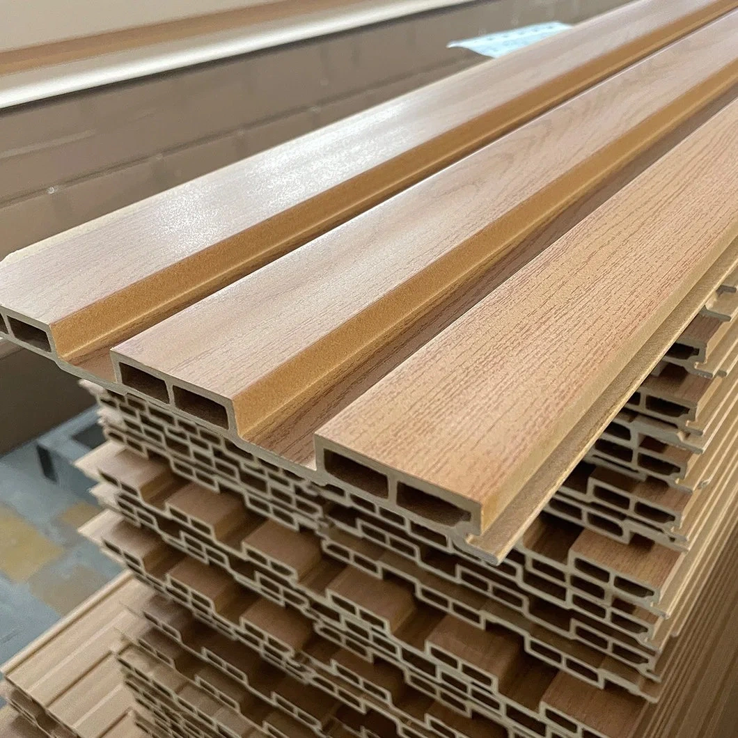 El grano de madera PVC WPC estrías Paneles de pared para decorar