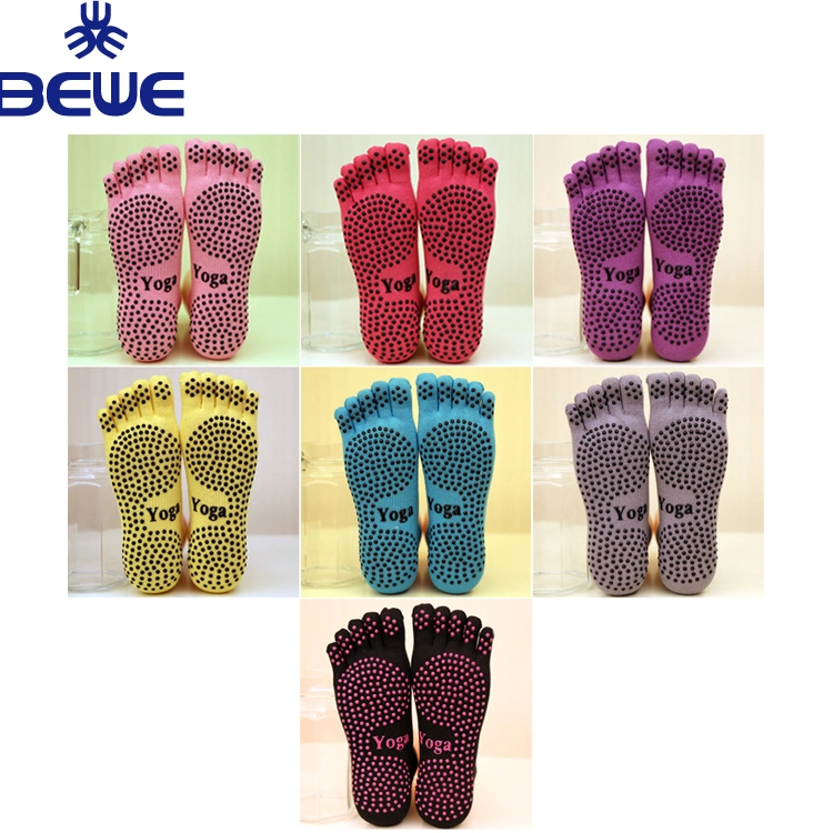 Manufacturer Yoga Factory Wholesale/Supplier Customized Non Slip Eco Friendly Antiskid Five Toe Yoga Sock