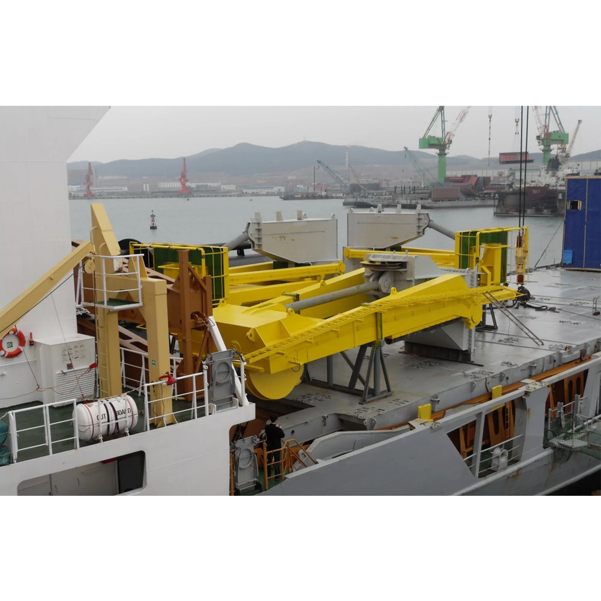 Unisite Semi-Gantry Crane 300 Ton Gantry Crane Replacement Gantry Claw Crane