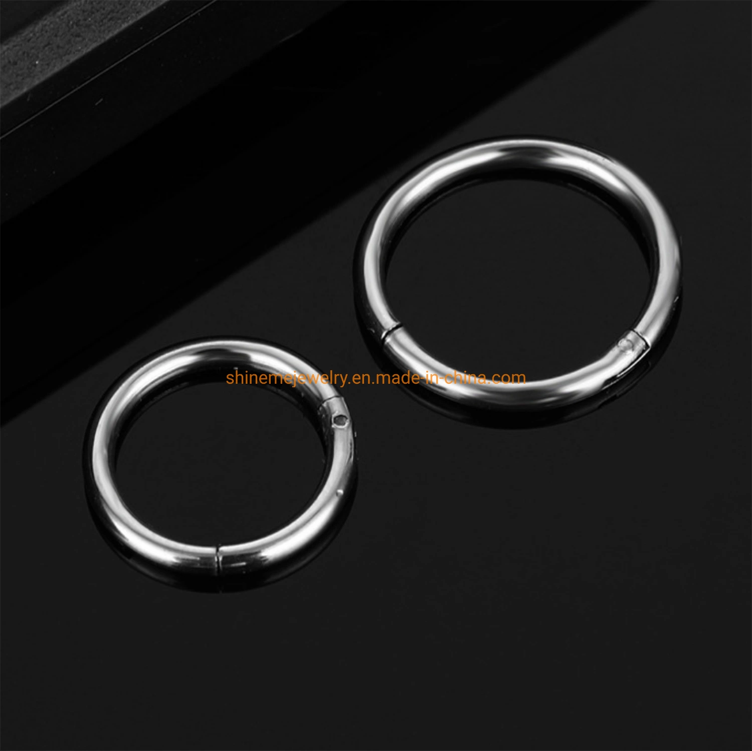 Acero Inoxidable 316L perforado el zircón nariz Ring Anillo cerrado una conexión perfecta nariz aretes anillo anillo segmento multifuncional Sspr077