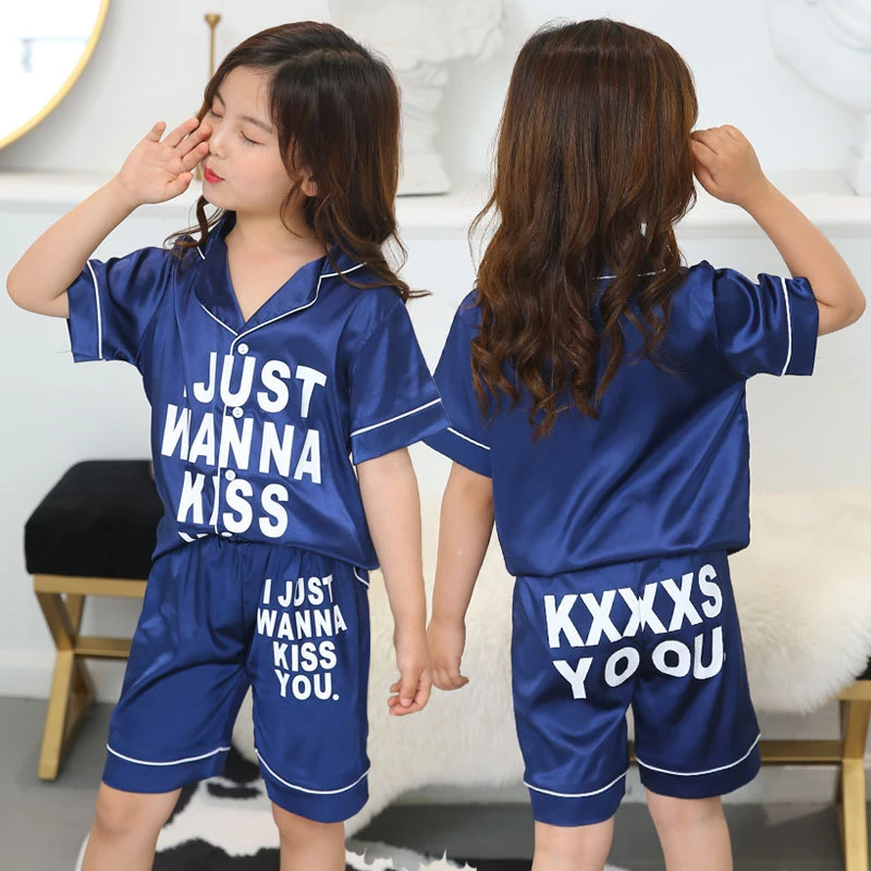 Meninas e meninos unissexo Kids Soft confortável Sleepwear sólido pijamas 2 Conjunto de PCS