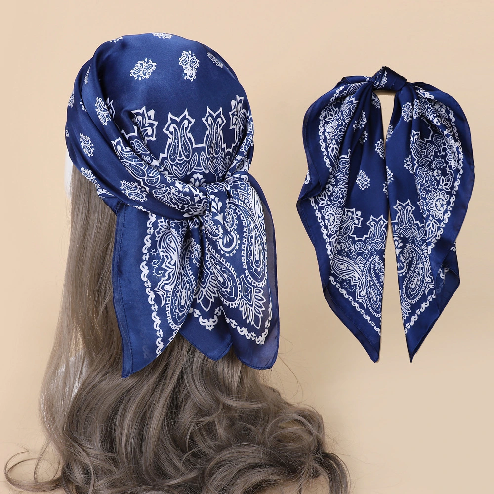 نمط الموضة المرأة الديكور هدية مربع الحرير 70*70 سم لون أحادي اللون لون طباعة chiffon Polyester Lady Scarf