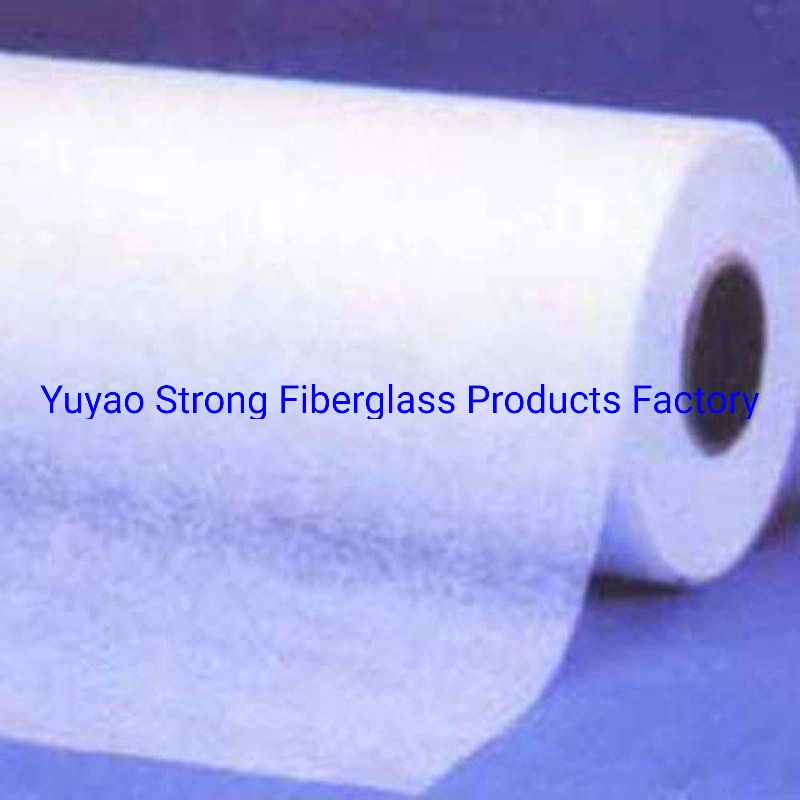 La superficie de tejido, velo de fibra de vidrio, papel utilizado para el material de construcción