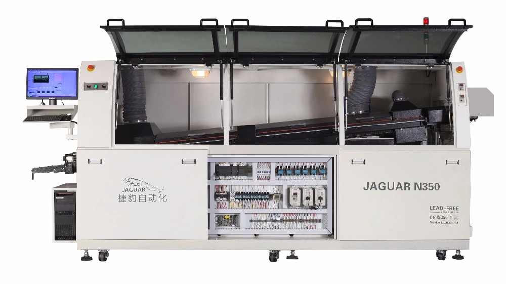 Máquina de soldadura por ola en línea Jaguar para fabricantes de alto volumen.