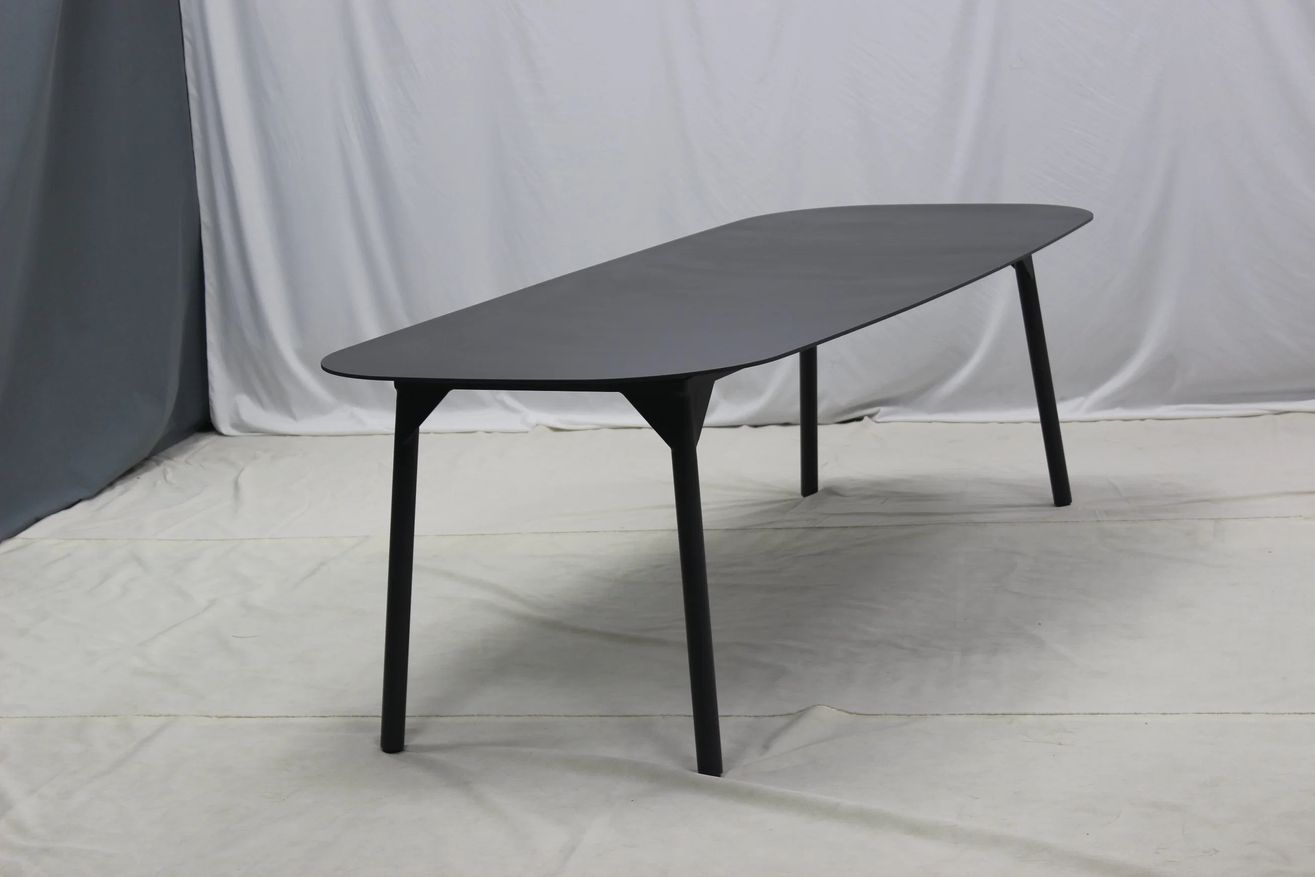 Wholesale/Supplier Customized Modern Furniture Dining Table for Dining Room