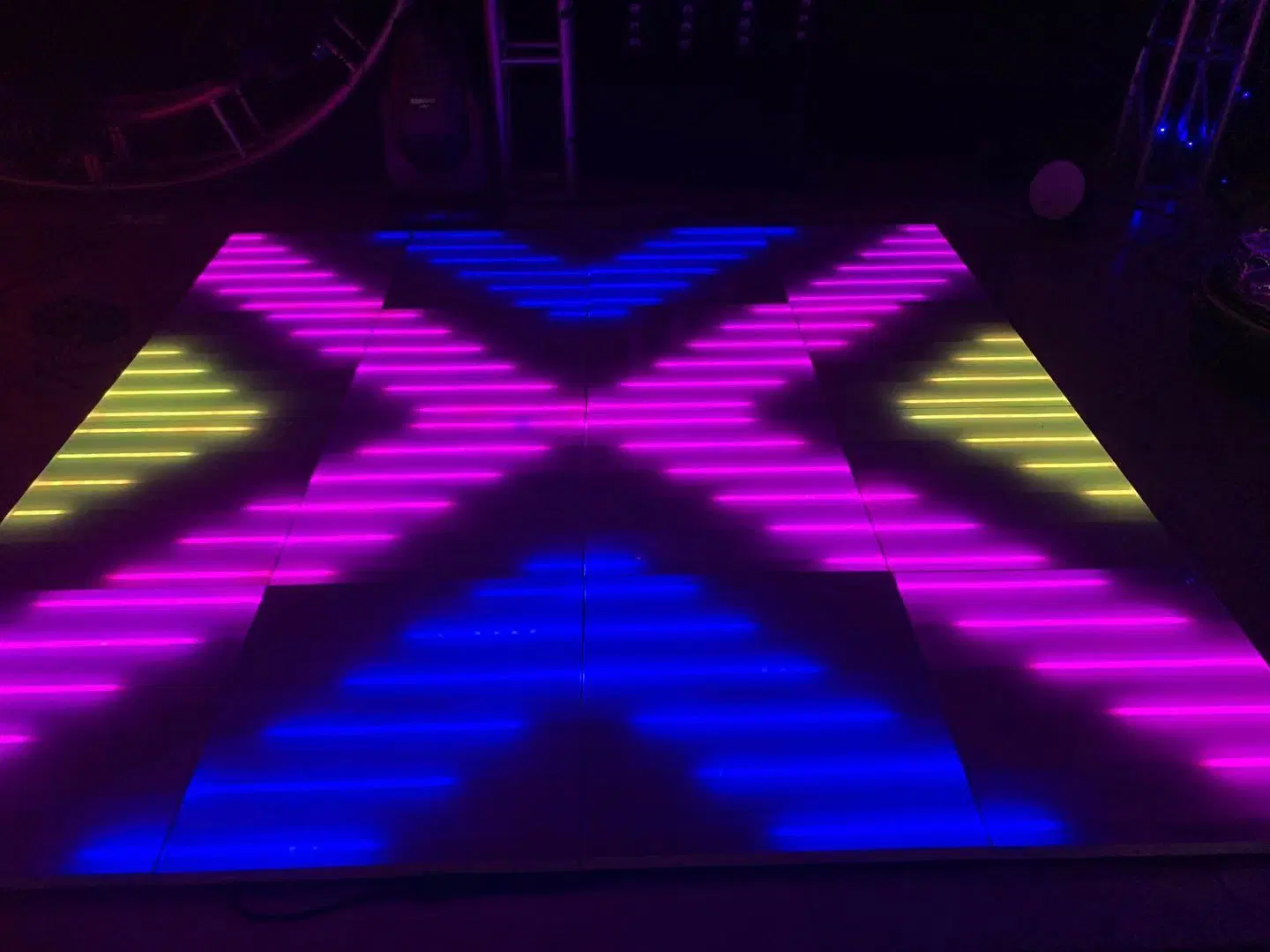 В продаже DMX512 Sound Active Neon 11*6 Pixel LED Video Dance Floor Panel для свадебного диджея