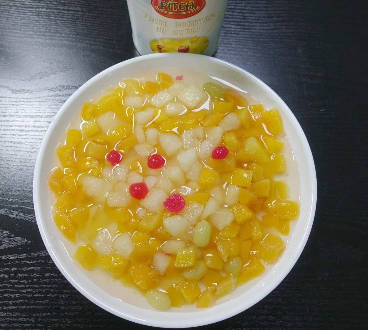 Premium Quality Canned Fruit Cocktail in Light Syrup