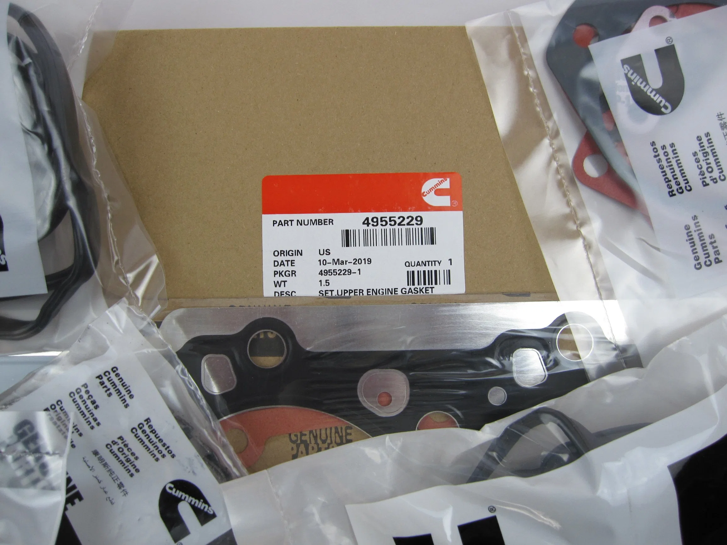 Applicable to Cummins Qsb6.7 Engineering Machinery Engine Repair Kit/4955229