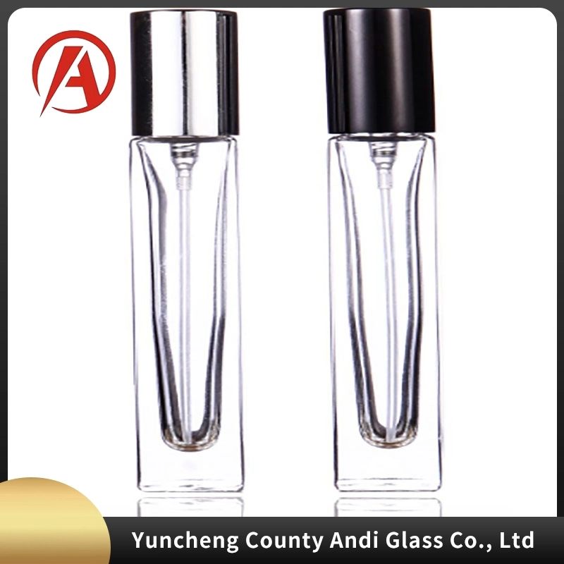 Free Sample 500ml 750ml 1000ml Transparent Round Empty Flint Glass Liquor Wine Whisky Vodka Tequila Bottle with Sealed Cork Lid