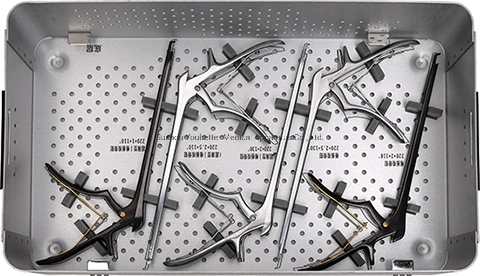 Fabrication d'instruments orthopédiques antérieurs du jeu cervical