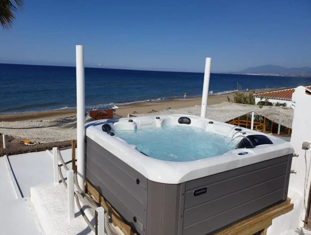 6 Person Deluxe Balboa System America Acrylic Hot Tub Outdoor Swim SPA