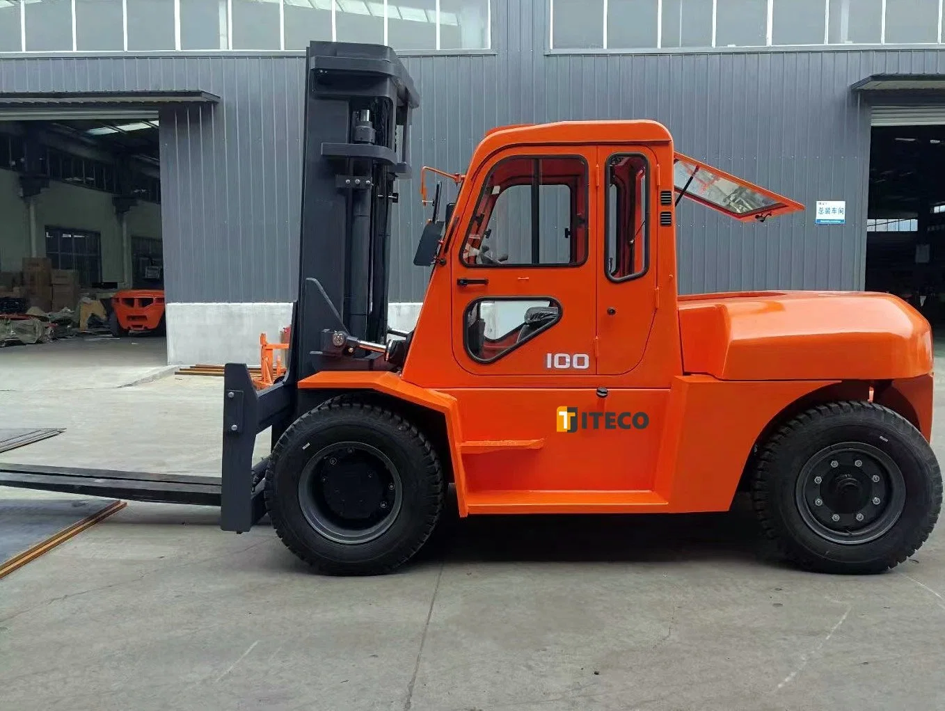 10t 8t 7t 5t Cpcd100 Diesel Engine Heavy Duty Forklift Truck for Dock/Warehouse/Port