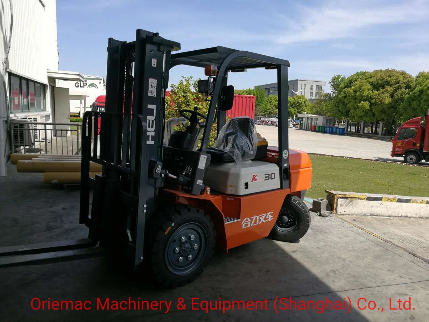 Heli 2 Ton Fork Truck Cpd20 with Battery Charger