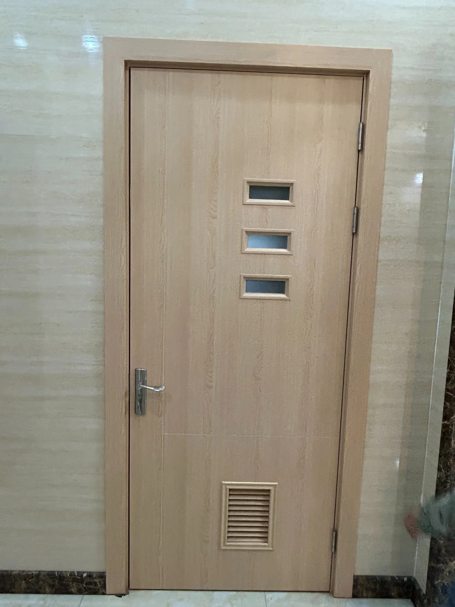 Fire Rated MDF Timber WPC Solid Interior Hard PVC Wooden Door