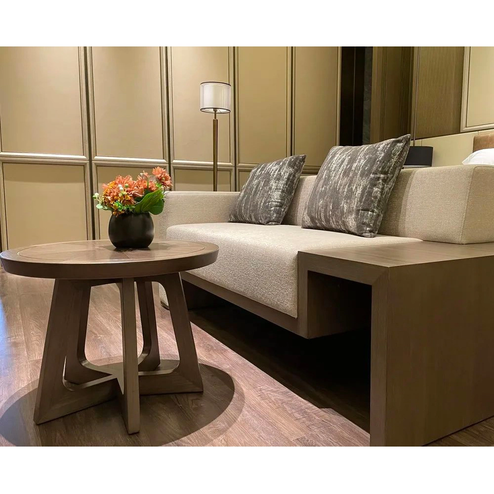 Mobiliario de dormitorio Juego King Size de estilo de lujo sólido de madera marco Cama de cabecera de tela de flor tapizado para el hotel