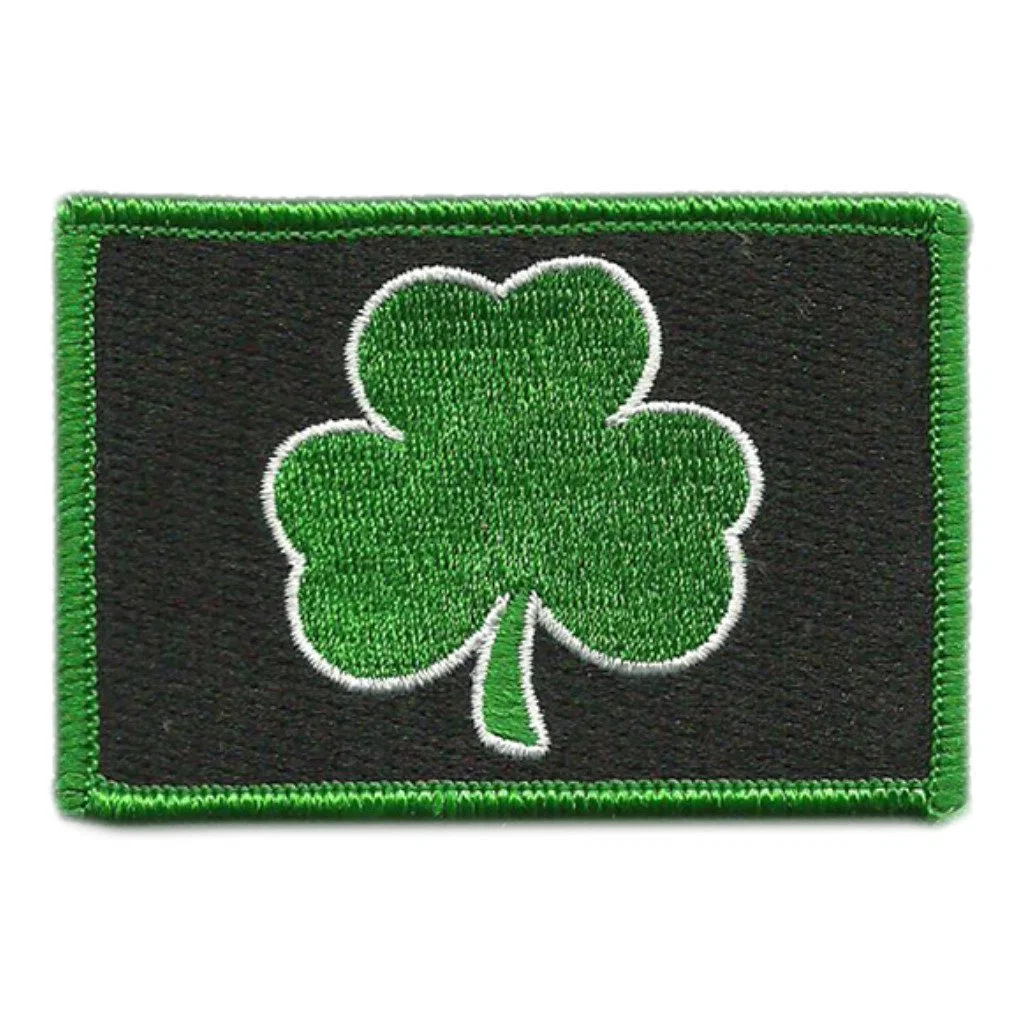 Ausgezeichnete Qualität Irish Clover Dunkelgrün Bestickte Blatt Patch Glücklich Schamrock Eisen-auf Klee/Irisches taktisches Patch Emblem