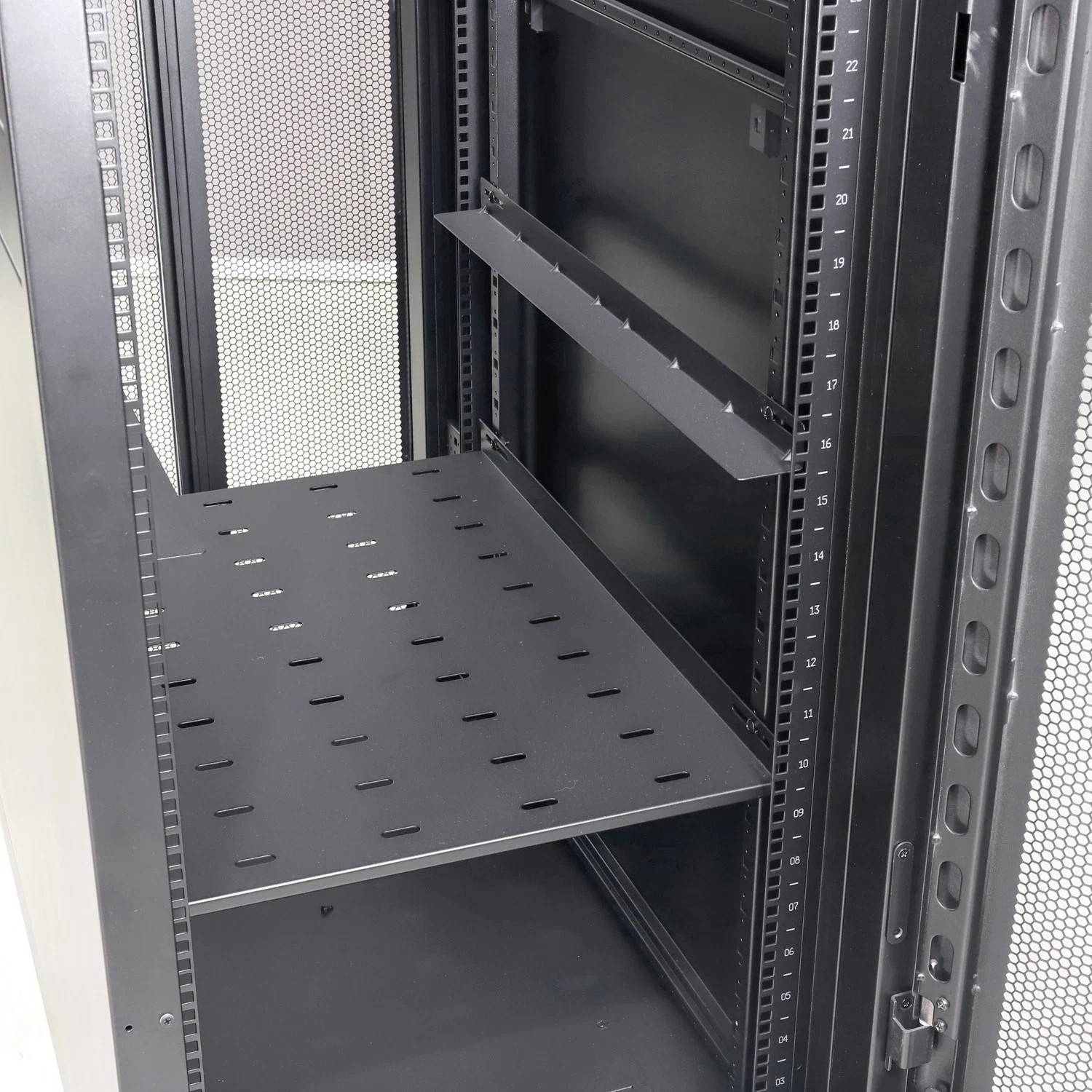 Multiple Mounting Options for Server Cabinets