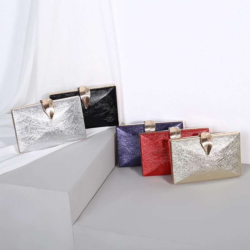 New Factory Direct Sales Women's Bag Dinner Bag Oblique Span Women's Small Bag Banquet Hand Bag Leaf Chain Small Square Bag