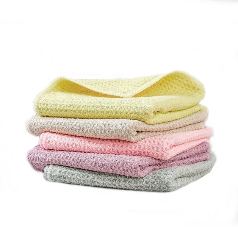 Bonne qualité logo personnalisé 16pouces X 16pouces 380GSM blanc Microfibre Chiffon de nettoyage pour lave-vaisselle Waffle Waffle Weave de Carcare