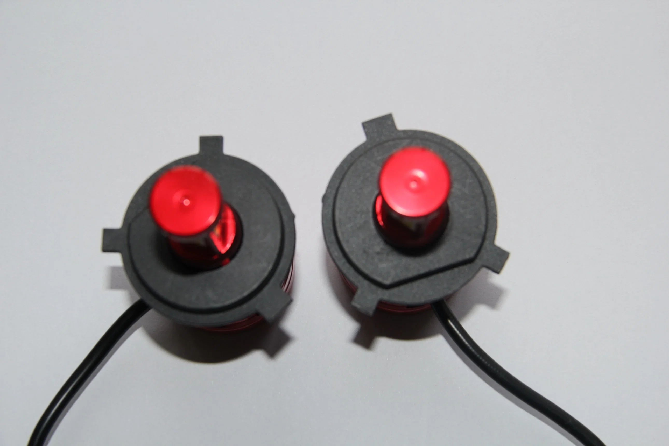 Ampoule de lampe LED de voiture résistante aux chocs pour feu de croisement automatique (12 V/24 V 1,2 A 35 W)
