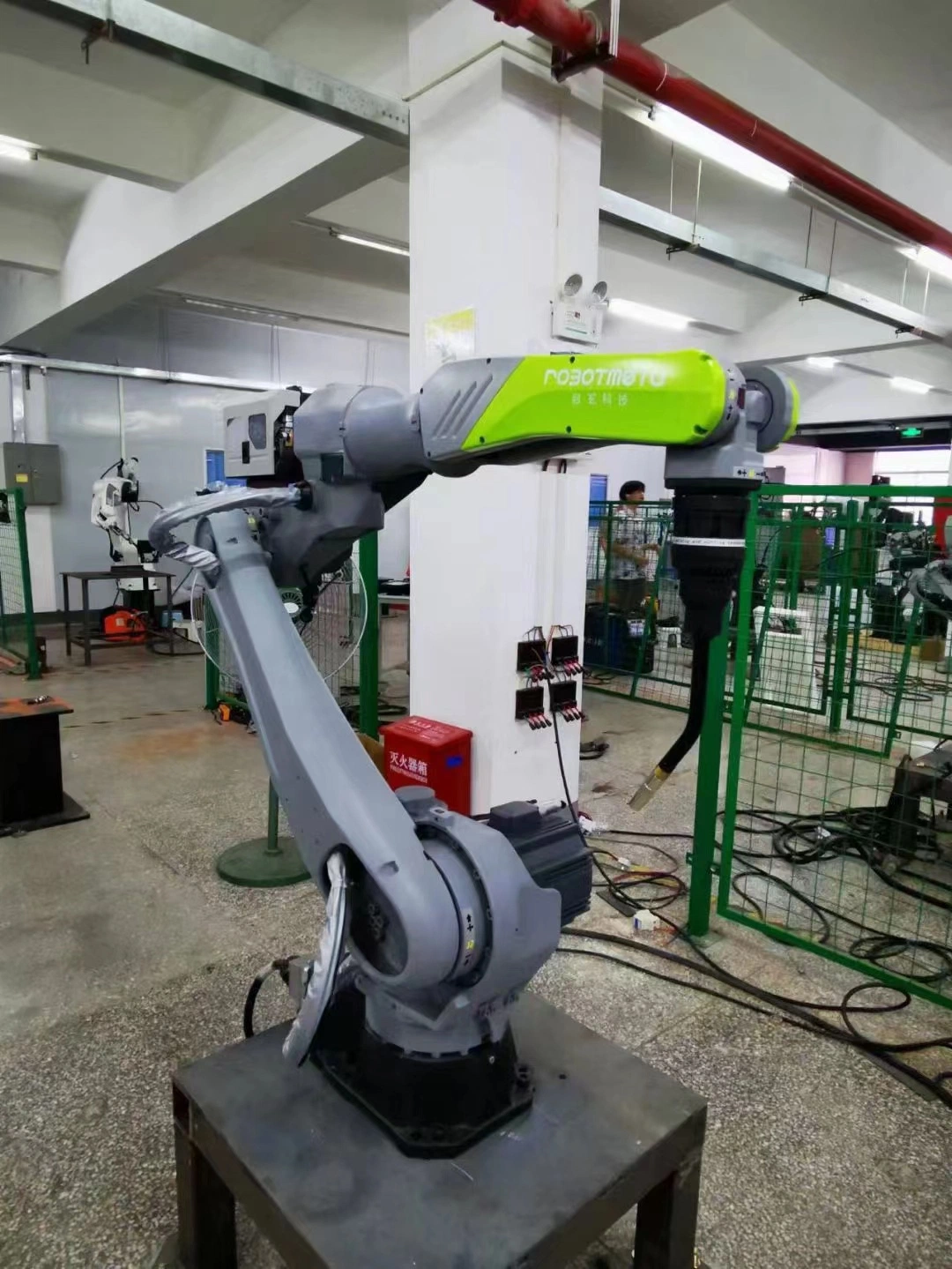 High quality/High cost performance  6 Axis Industrial Welding Robot Used to Weld Sheet Metal