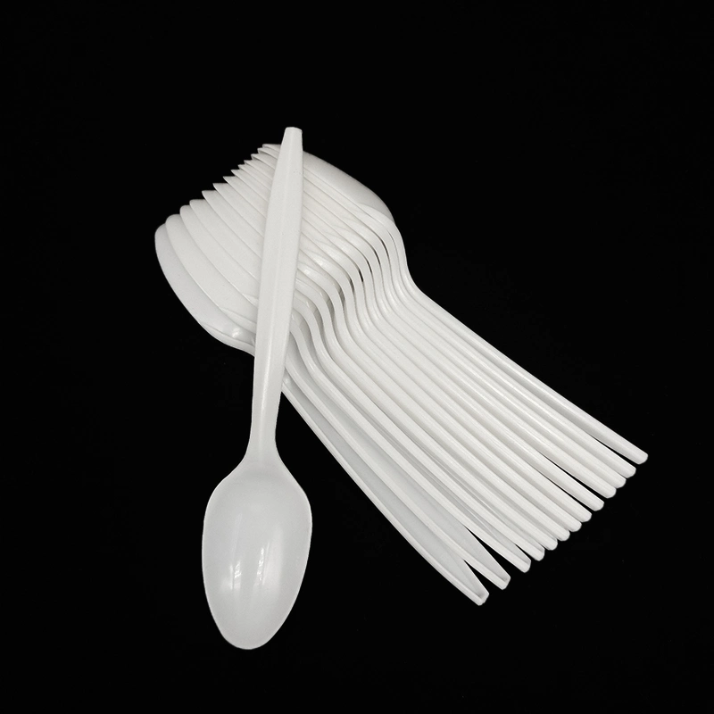 Disposable Light Weight Plastic PP Cutlery 1.9g 140mm Tea Spoon