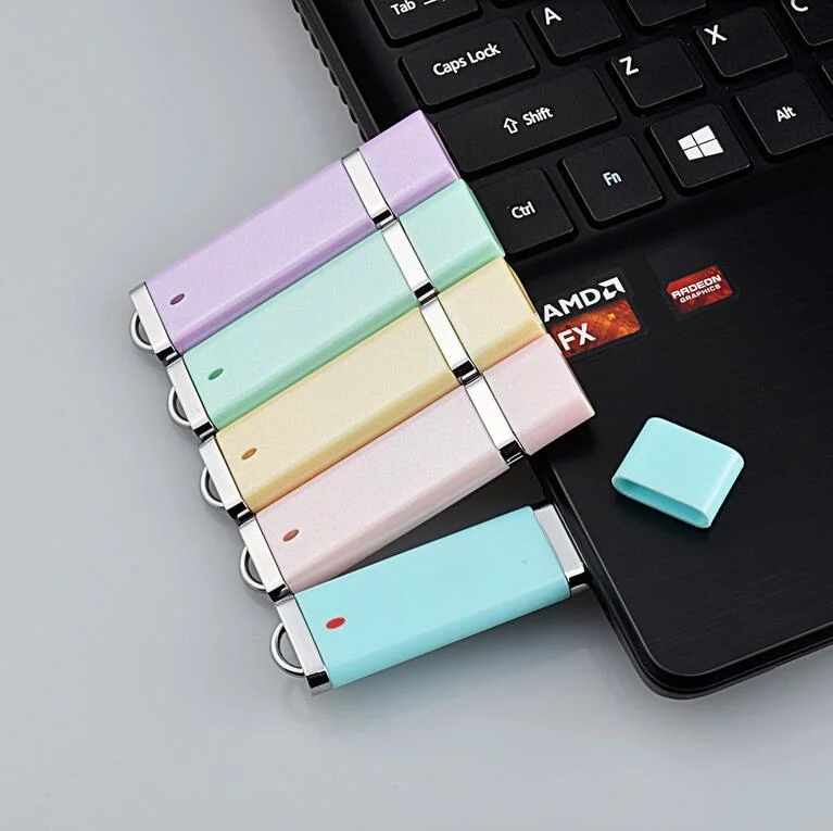 Farbenfroh leichteres Modell USB-Flash-Laufwerk Memory Stick U Disk Stift