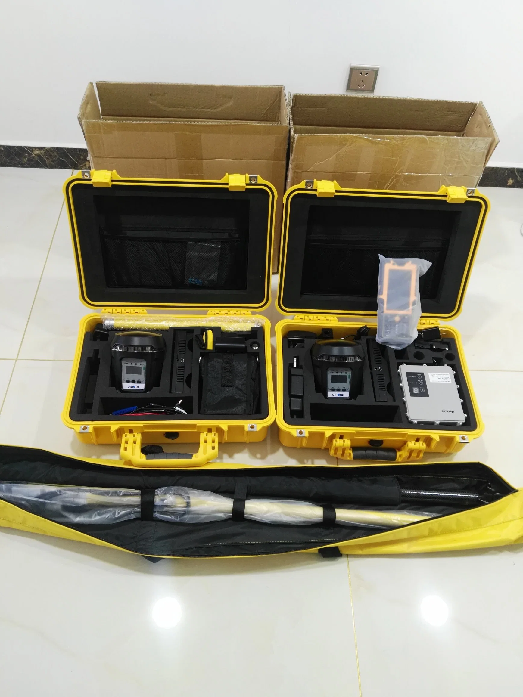 نظام تحديد المواقع العالمي (GPS) RTK GNSS من الطراز High Precision ونظام RTK من المحطة الأساسية GPS M8PRO