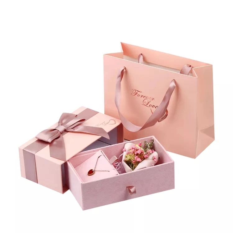 Bracelet Bags Accessories with Velvet Suede Pouch Packaging Mini Pink Cardboard Jewelry Box and Bag