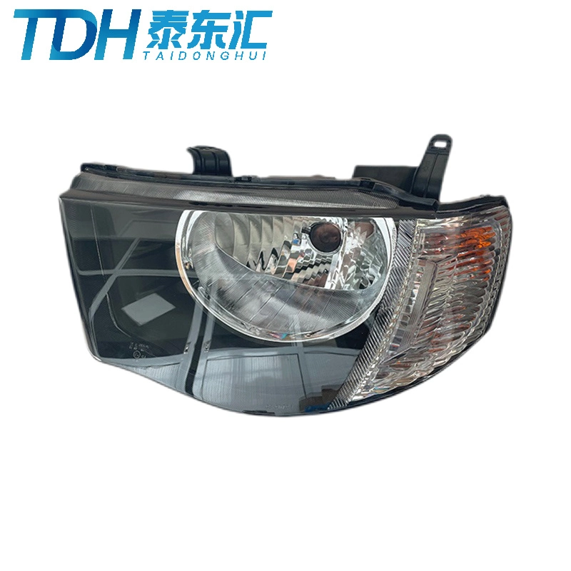 Auto Head Lamp for Mitsubishi Triton Sportero Pick up L200 2005-2009 8301A823 8301A824 White Corner Headlight