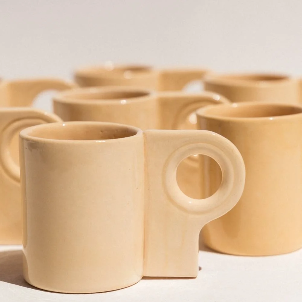 Canecas de café de cerâmica nórdica de alta qualidade, bonitas canecas com alça em forma de anel para chá com leite, utensílios de cozinha para sublimação, presentes de caneca para casais.