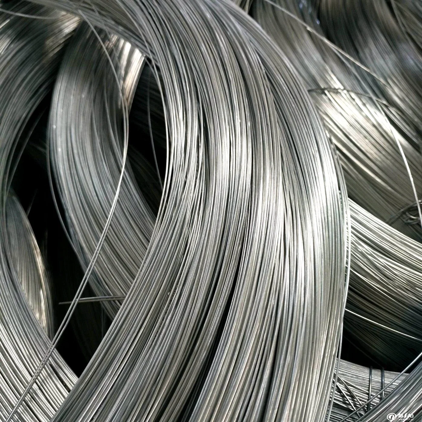 Fábrica directa Venta de alambre galvanizado DIP caliente Electro Hierro galvanizado Cable