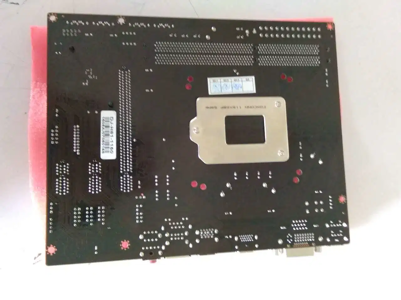 Rendimiento de alta calidad/alto costo de la placa base Intel H81 LGA 1150 WiFi puerto SSD&amp;GB LAN Placa base del ordenador
